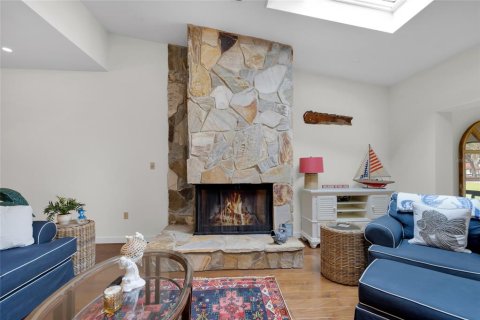 Condo in Eustis, Florida, 3 bedrooms  № 1902171 - photo 12