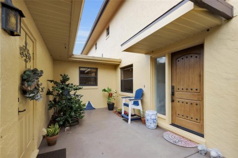 Condo in Eustis, Florida, 3 bedrooms  № 1902171 - photo 3