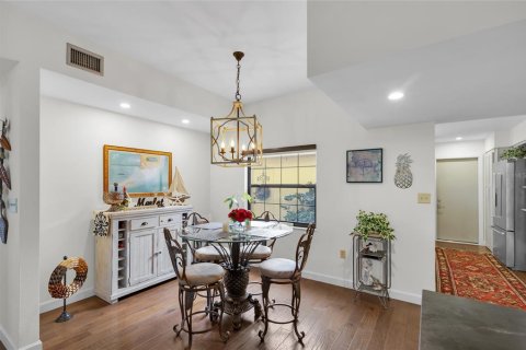 Condo in Eustis, Florida, 3 bedrooms  № 1902171 - photo 16