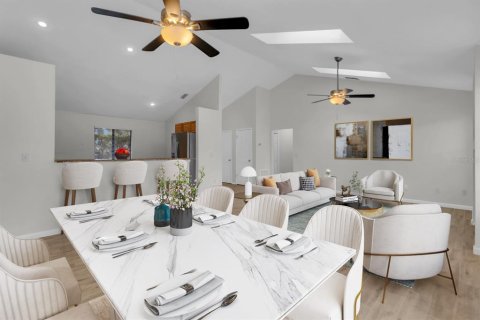 Villa ou maison à vendre à Oviedo, Floride: 3 chambres, 139.35 m2 № 2104669 - photo 8