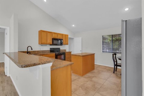 Villa ou maison à vendre à Oviedo, Floride: 3 chambres, 139.35 m2 № 2104669 - photo 11