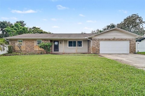 Casa en Apopka, Florida 3 dormitorios, 158.12 m2 № 2371117