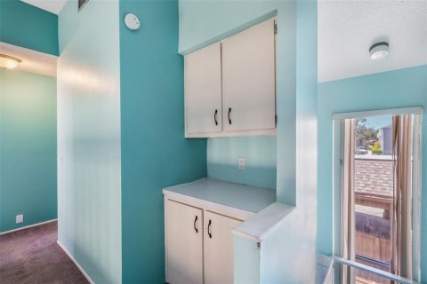 Condo in Altamonte Springs, Florida, 2 bedrooms  № 1885047 - photo 25