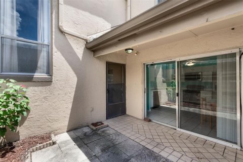 Condo in Altamonte Springs, Florida, 2 bedrooms  № 1885047 - photo 4