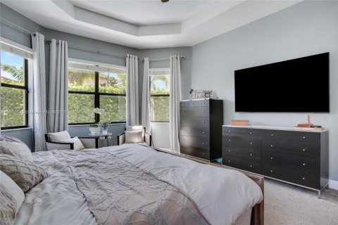 House in Parkland, Florida 4 bedrooms, 253.62 sq.m. № 1893030 - photo 17