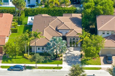 House in Parkland, Florida 4 bedrooms, 253.62 sq.m. № 1893030 - photo 25