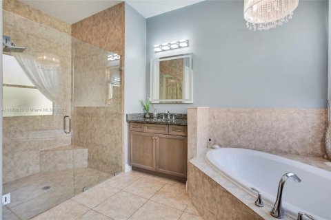 House in Parkland, Florida 4 bedrooms, 253.62 sq.m. № 1893030 - photo 13
