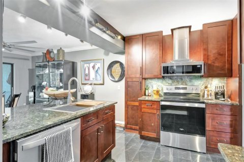 Touwnhouse à vendre à Orlando, Floride: 3 chambres, 174.38 m2 № 1881016 - photo 22