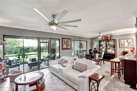 Touwnhouse à vendre à Orlando, Floride: 3 chambres, 174.38 m2 № 1881016 - photo 8