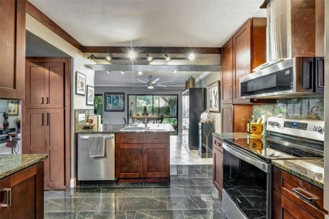 Touwnhouse à vendre à Orlando, Floride: 3 chambres, 174.38 m2 № 1881016 - photo 17