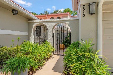 Touwnhouse à vendre à Orlando, Floride: 3 chambres, 174.38 m2 № 1881016 - photo 2