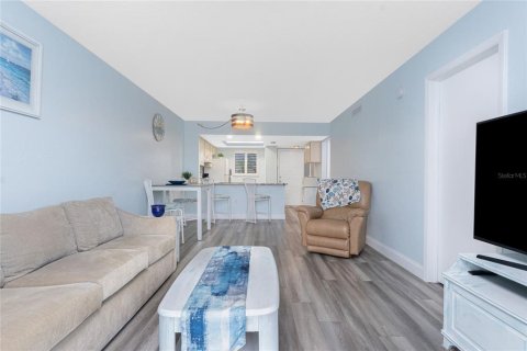 Condo in Punta Gorda, Florida, 2 bedrooms  № 1675387 - photo 13