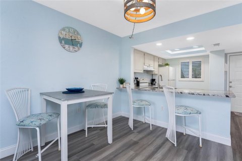 Condo in Punta Gorda, Florida, 2 bedrooms  № 1675387 - photo 15