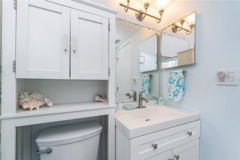 Condo in Punta Gorda, Florida, 2 bedrooms  № 1675387 - photo 27