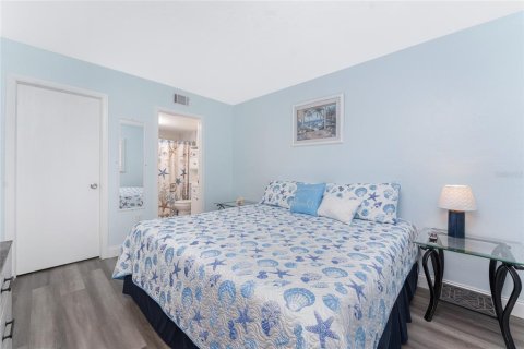 Condo in Punta Gorda, Florida, 2 bedrooms  № 1675387 - photo 30