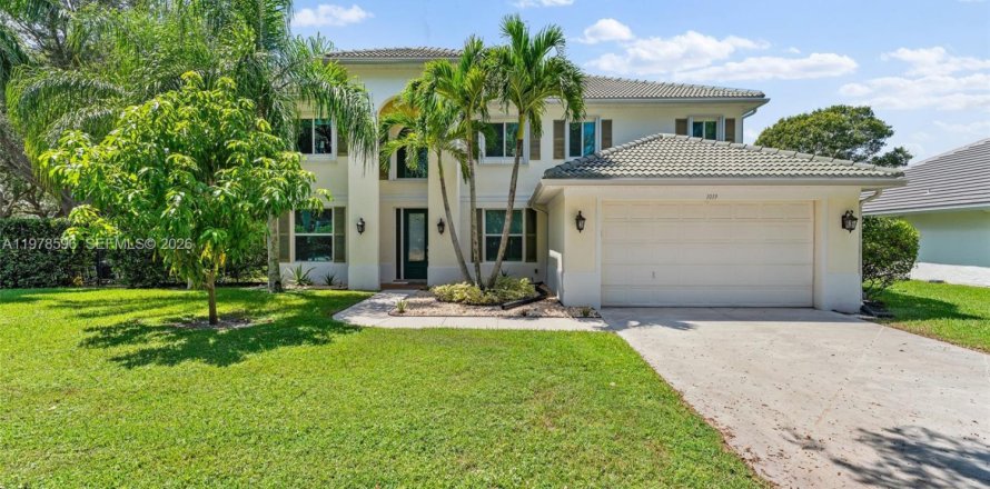 Дом в Юпитер, Флорида 5 спален, 316.15м2 № 2044613