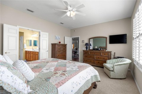 House in Summerfield, Florida 2 bedrooms, 173.73 sq.m. № 2197651 - photo 24