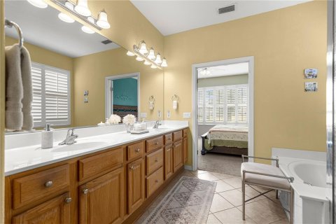 House in Summerfield, Florida 2 bedrooms, 173.73 sq.m. № 2197651 - photo 26