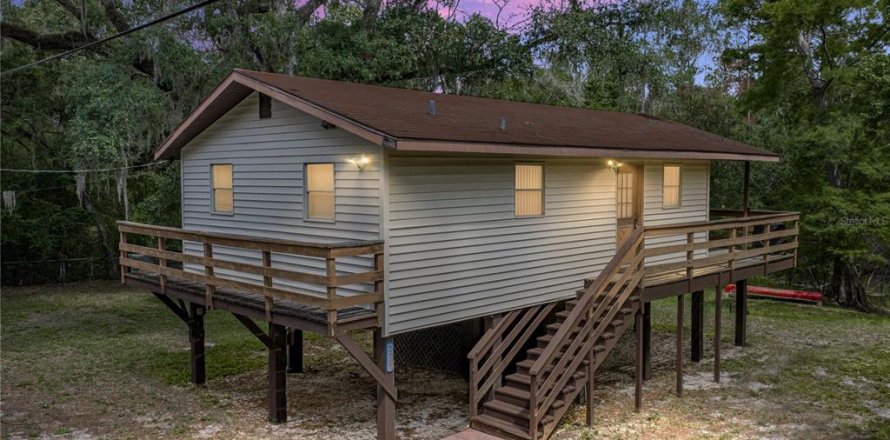 Villa ou maison à Dade City, Floride 2 chambres, 59.46 m2 № 2218225