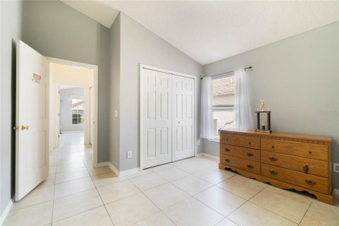 House in Davenport, Florida 4 bedrooms, 166.85 sq.m. № 2099232 - photo 11