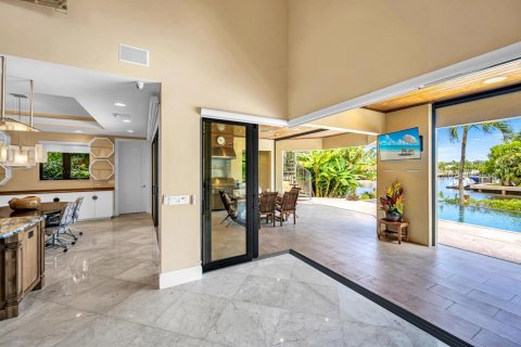 Casa en venta en Fort Lauderdale, Florida, 4 dormitorios, 335.19 m2 № 2398221 - foto 12