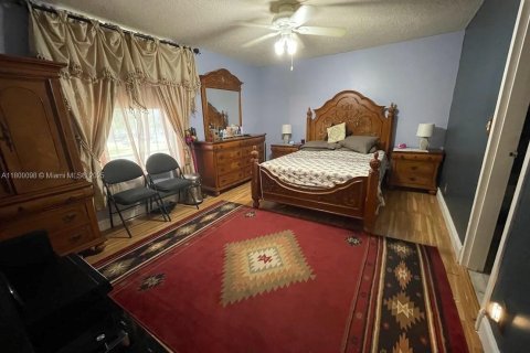 Condominio en venta en Tamarac, Florida, 2 dormitorios, 95.22 m2 № 1684292 - foto 6