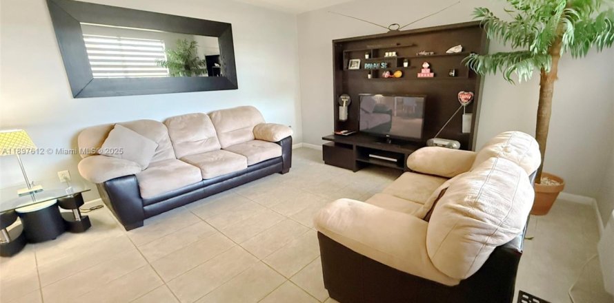 Condo à Miami, Floride, 1 chambre  № 1957147