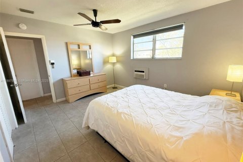 Copropriété à vendre à Miami, Floride: 1 chambre, 63.92 m2 № 1957147 - photo 9