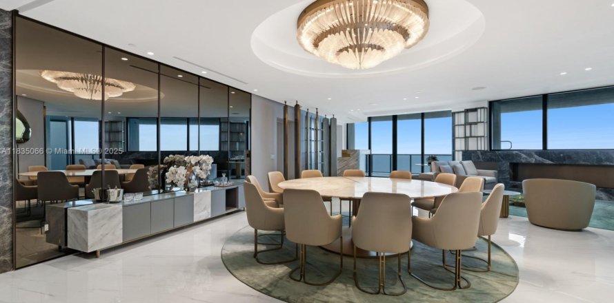 Condo à Sunny Isles Beach, Floride, 5 chambres  № 1834398