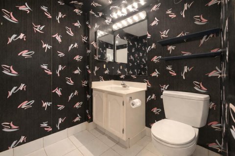 Condominio en venta en Hillsboro Beach, Florida, 2 dormitorios, 195.09 m2 № 2147026 - foto 16