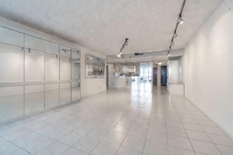 Condominio en venta en Hillsboro Beach, Florida, 2 dormitorios, 195.09 m2 № 2147026 - foto 9
