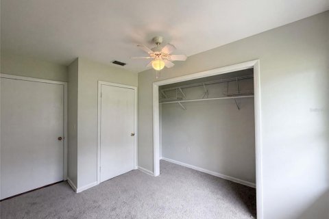 House in Ocala, Florida 2 bedrooms, 106.19 sq.m. № 2167570 - photo 4