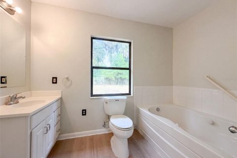 House in Ocala, Florida 2 bedrooms, 106.19 sq.m. № 2167570 - photo 18