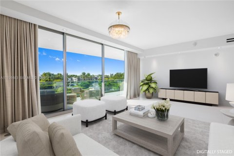 Copropriété à louer à Bal Harbour, Floride: 2 chambres, 167.69 m2 № 2152570 - photo 5
