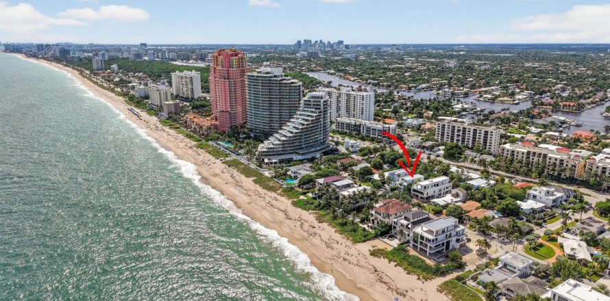 House in Fort Lauderdale, Florida 4 bedrooms, 397.9 sq.m. № 2081945