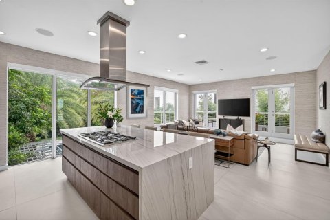 House in Fort Lauderdale, Florida 4 bedrooms, 397.9 sq.m. № 2081945 - photo 29