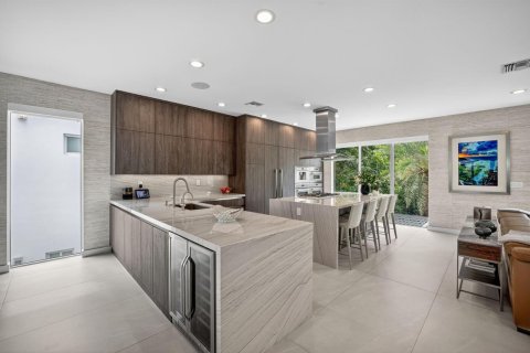House in Fort Lauderdale, Florida 4 bedrooms, 397.9 sq.m. № 2081945 - photo 26
