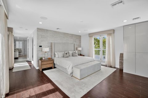 House in Fort Lauderdale, Florida 4 bedrooms, 397.9 sq.m. № 2081945 - photo 8