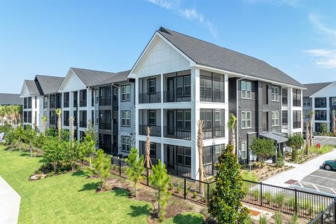Apartamento en alquiler en Davenport, Florida, 3 dormitorios, 117.8 m2 № 1615678 - foto 7