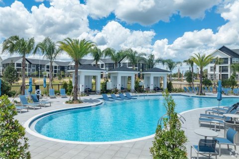 Apartamento en alquiler en Davenport, Florida, 3 dormitorios, 117.8 m2 № 1615678 - foto 1