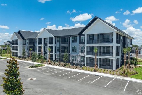Apartamento en alquiler en Davenport, Florida, 3 dormitorios, 117.8 m2 № 1615678 - foto 5