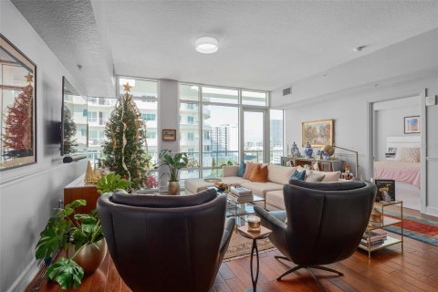 Condo in Orlando, Florida, 2 bedrooms № 2123428 - photo 9