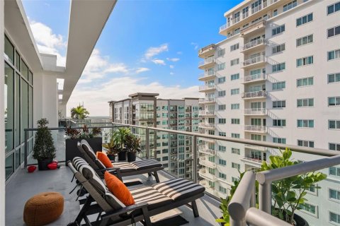 Condo in Orlando, Florida, 2 bedrooms № 2123428 - photo 22