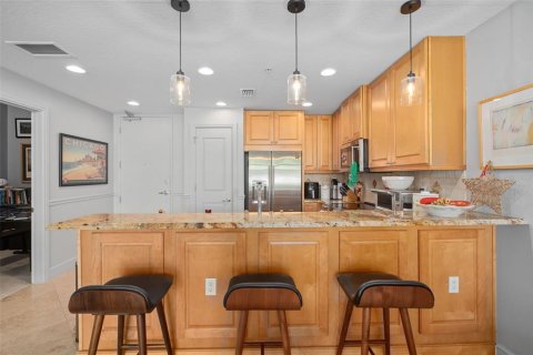 Condo in Orlando, Florida, 2 bedrooms № 2123428 - photo 4