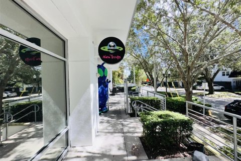 Condo in Orlando, Florida, 2 bedrooms № 2123428 - photo 25