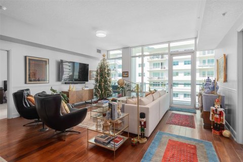 Condo in Orlando, Florida, 2 bedrooms № 2123428 - photo 3