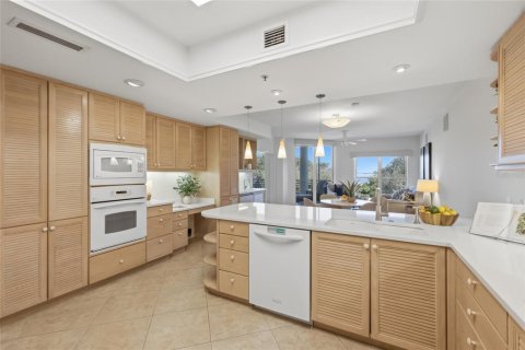 Copropriété à vendre à Longboat Key, Floride: 3 chambres, 284.93 m2 № 2402801 - photo 4
