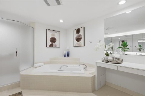 Copropriété à vendre à Longboat Key, Floride: 3 chambres, 284.93 m2 № 2402801 - photo 11