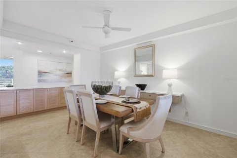 Copropriété à vendre à Longboat Key, Floride: 3 chambres, 284.93 m2 № 2402801 - photo 13