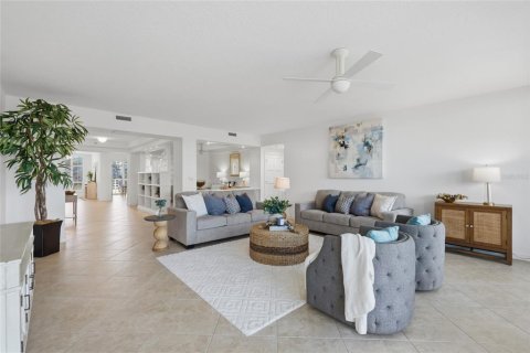 Copropriété à vendre à Longboat Key, Floride: 3 chambres, 284.93 m2 № 2402801 - photo 3